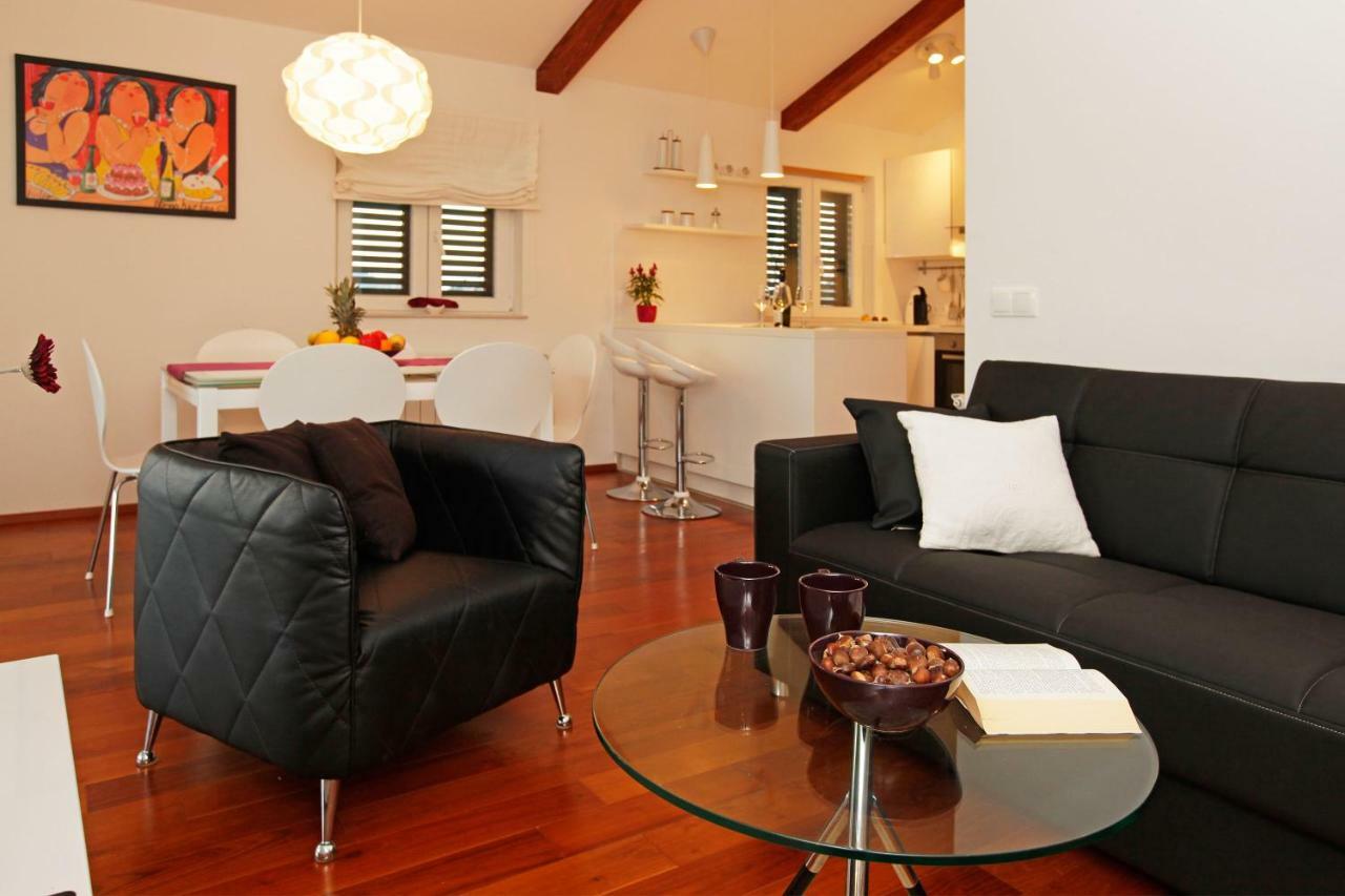 Komun Apartment *